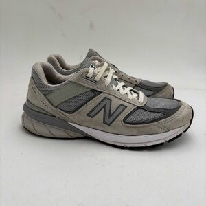New Balance Women’s 9 Suede Gray 990v5 Made in USA Lace Up Sneakers